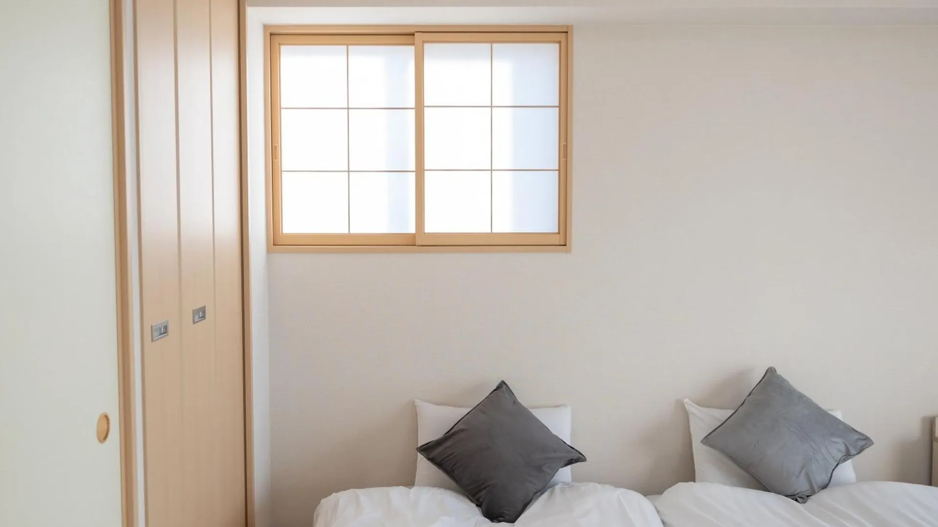 Apartamento Rewit Building Osaka Japón
